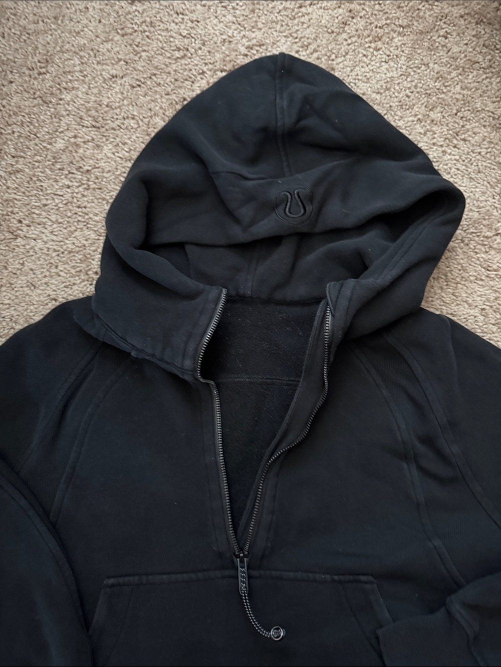 Black Lululemon Scuba Half-Zip Cropped Sweatshirt - Picture 2 of 5